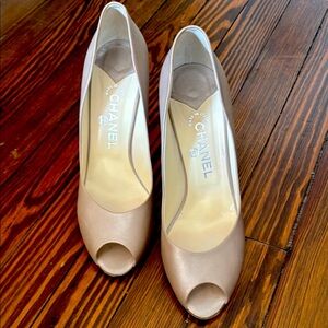 Chanel champagne pumps